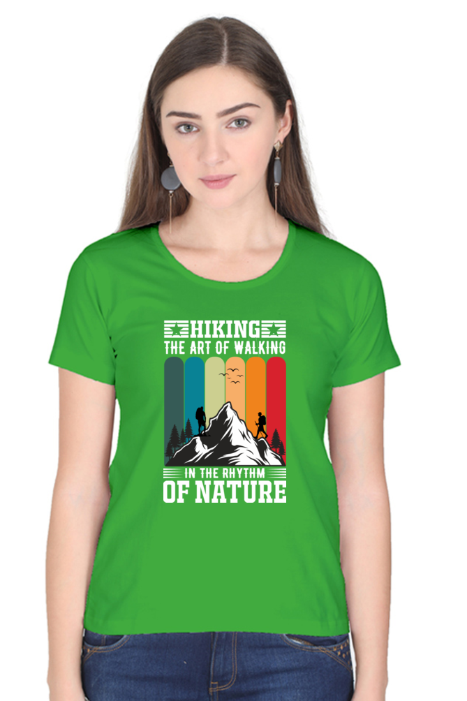 Hiking & Nature - Women's Round Neck T-Shirt