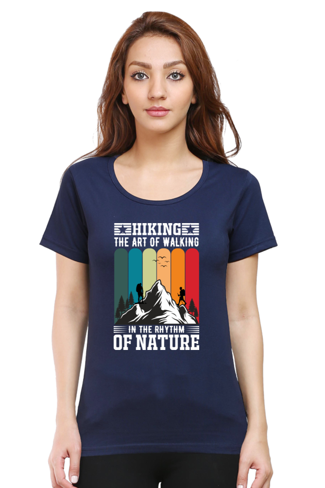 Hiking & Nature - Women's Round Neck T-Shirt