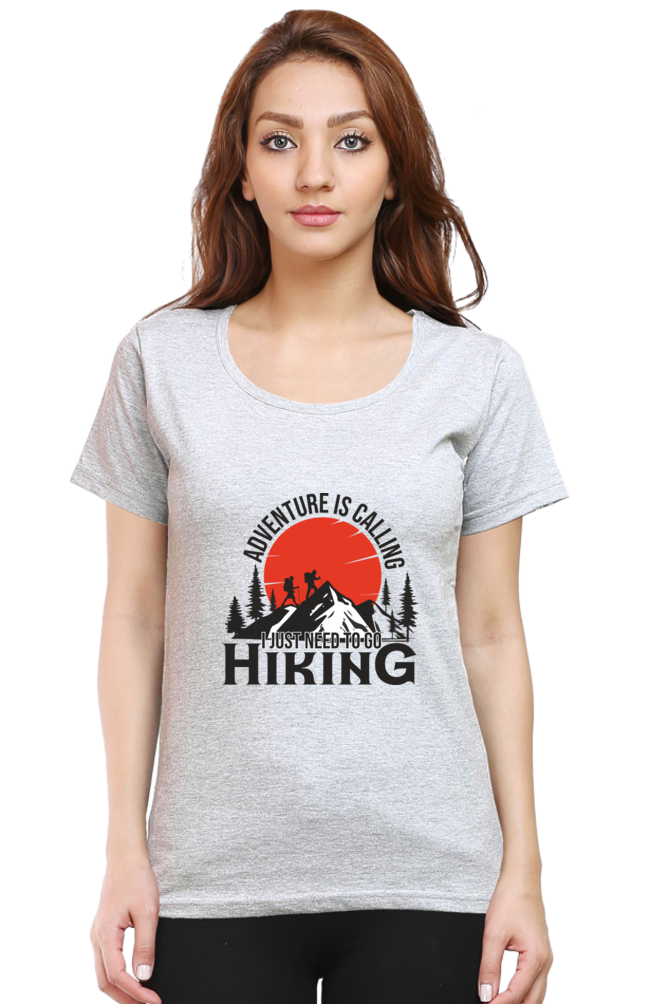 Adventure is calling - Women's Round Neck T-Shirt