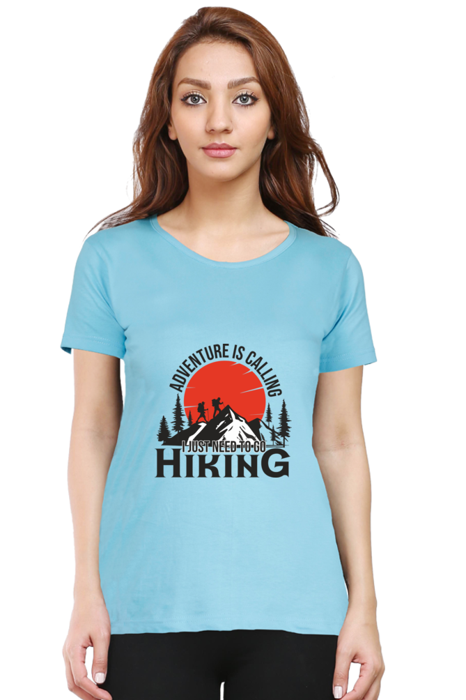 Adventure is calling - Women's Round Neck T-Shirt